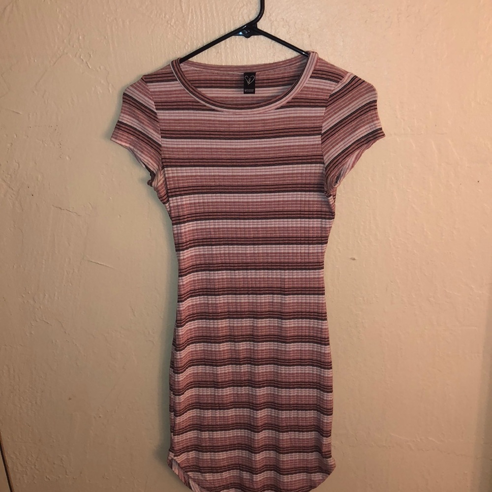 Windsor T-Shirt Dress